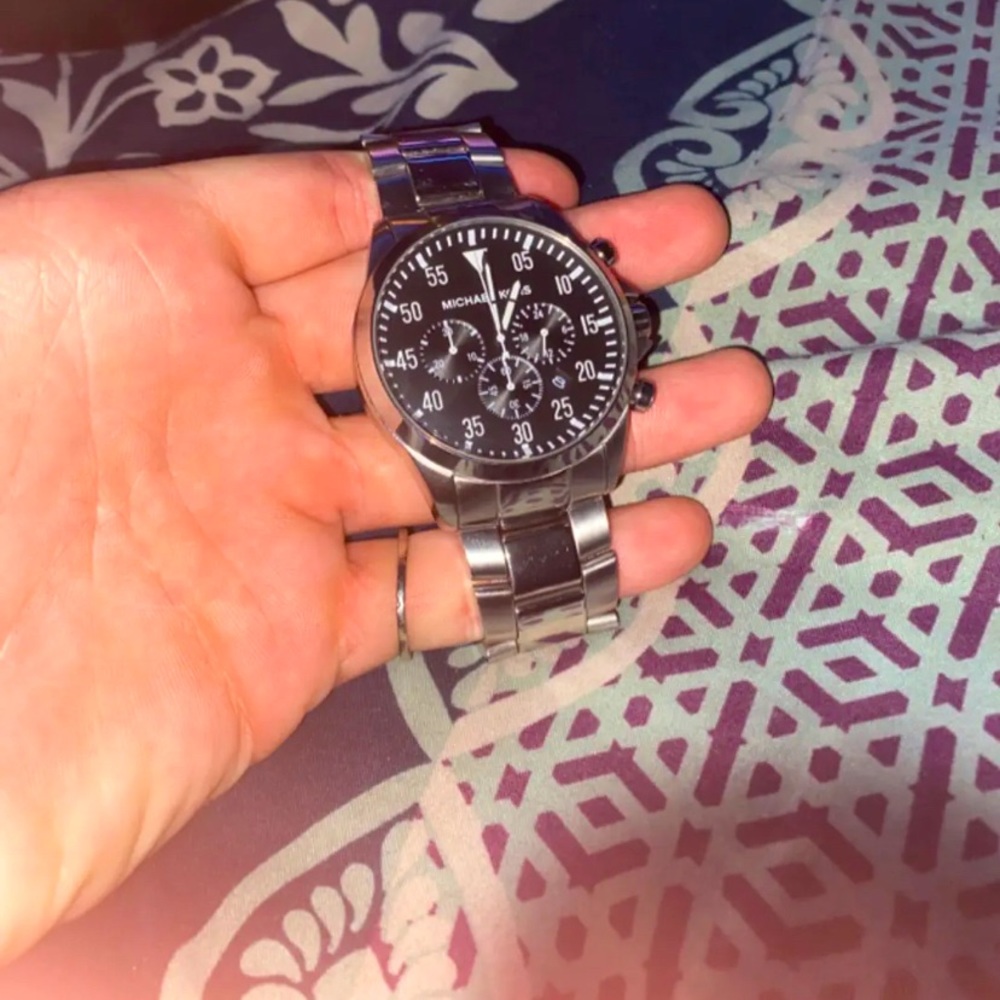 silver Mk watch - Picture 1 of 6